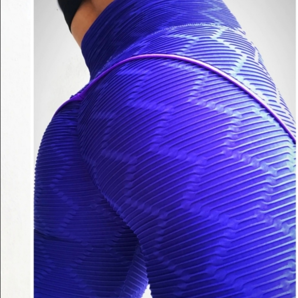 Abs2b pushup diamond texture leggings